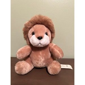 NWT Unique OPRYLAND Hotel Lion Plush Nashville TN Souvenir